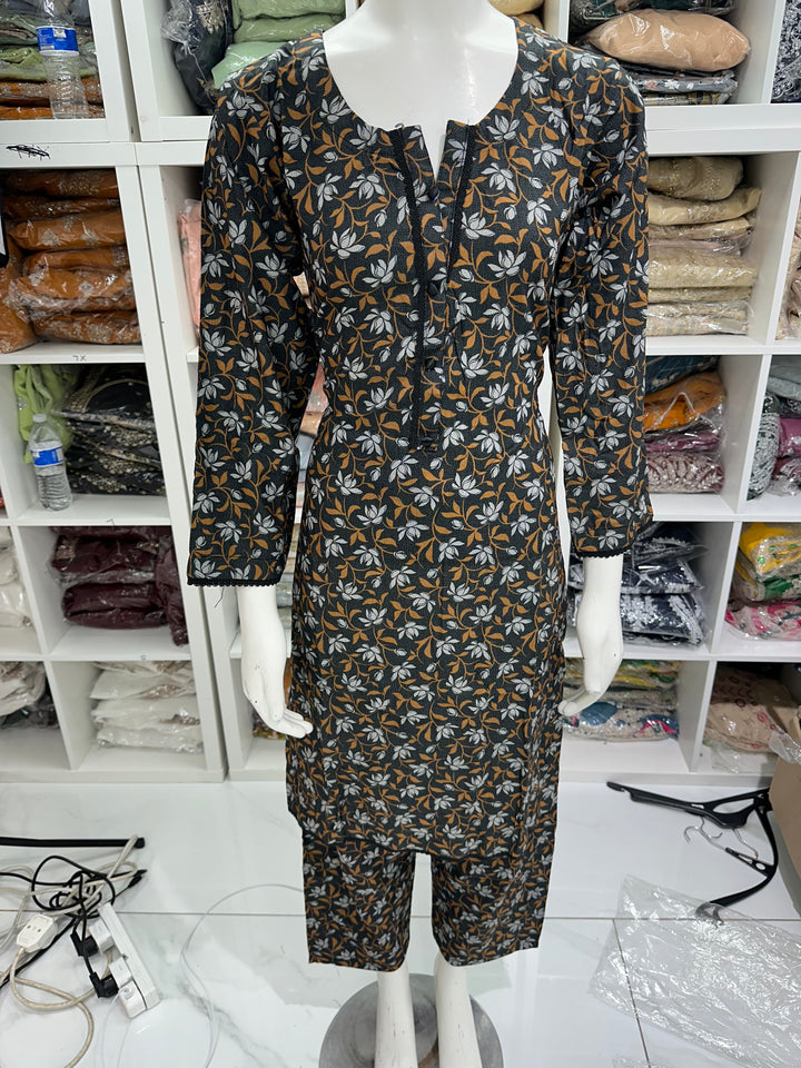 Two piece dhanak material suits in casual wear for winters