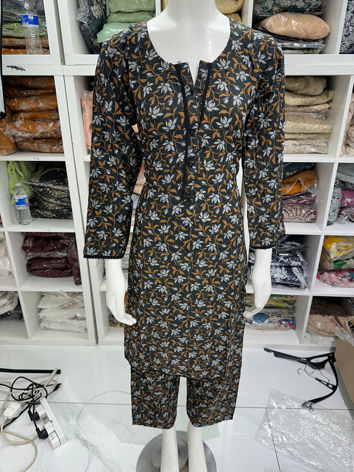 Two piece dhanak material suits in casual wear for winters